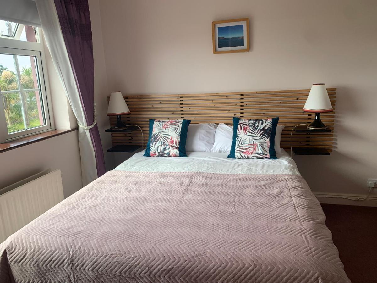 Bed and Breakfast Brownes Emlagh East Exterior foto